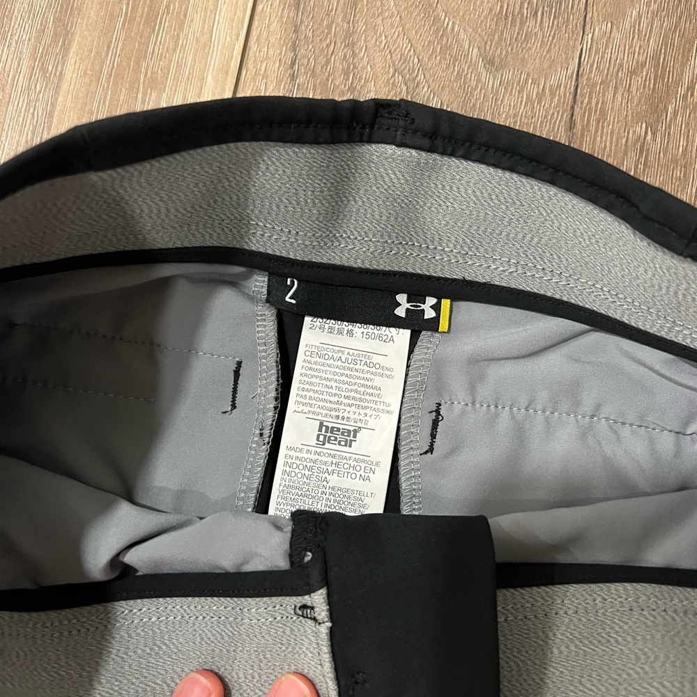 Under Armour Black Track Pants - Picture 2 of 3
